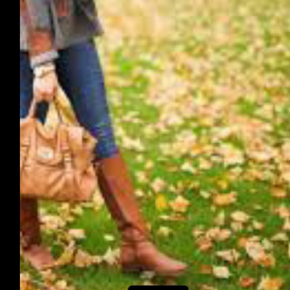 Brown boots 👢 - Picture 1 of 4